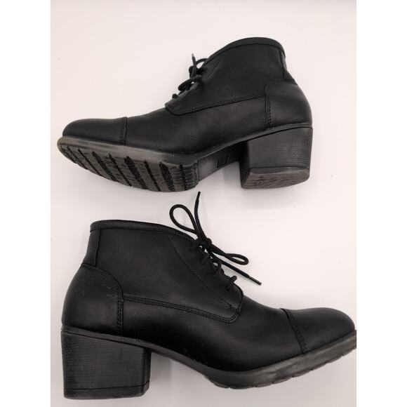 Eastland | Alexa Boots Black | Size 8.5M - Picture 7 of 9